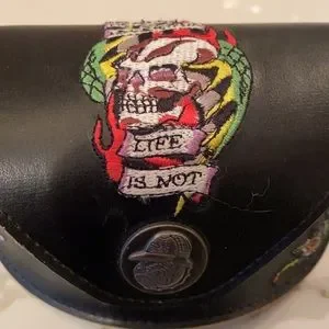 NWOT ED HARDY UNISEX ✨RARE  SKULL TATTOO✨ SUNGLASSES W CASE & CLOTH Vintage Y2K UNISEX Ed Hardy Sunglasses / Ed Hardy Glasses  main image 4